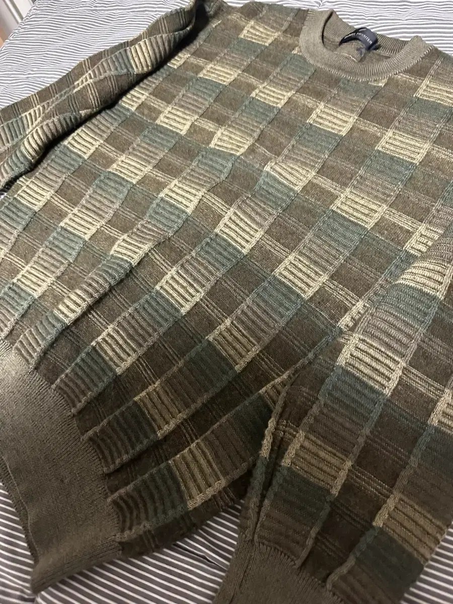 thumbnail-4